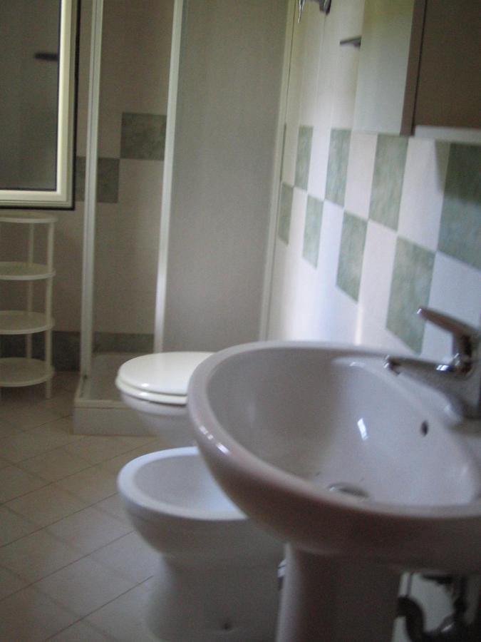 Aparthotel Baia di Zambrone Esterno foto